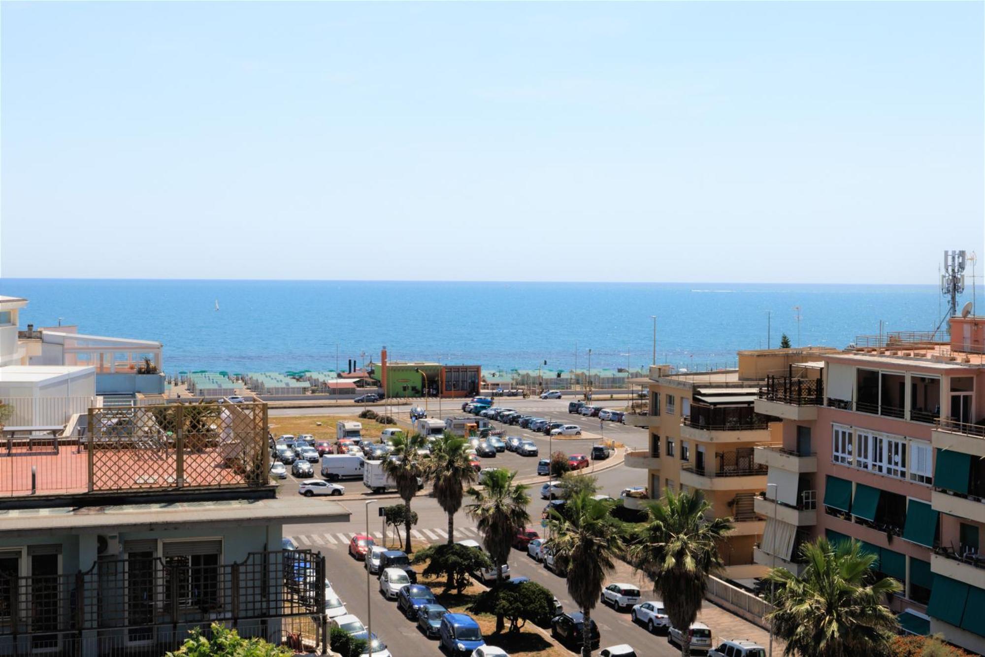 Ferienwohnung Attico Lux Lido di Ostia Exterior foto